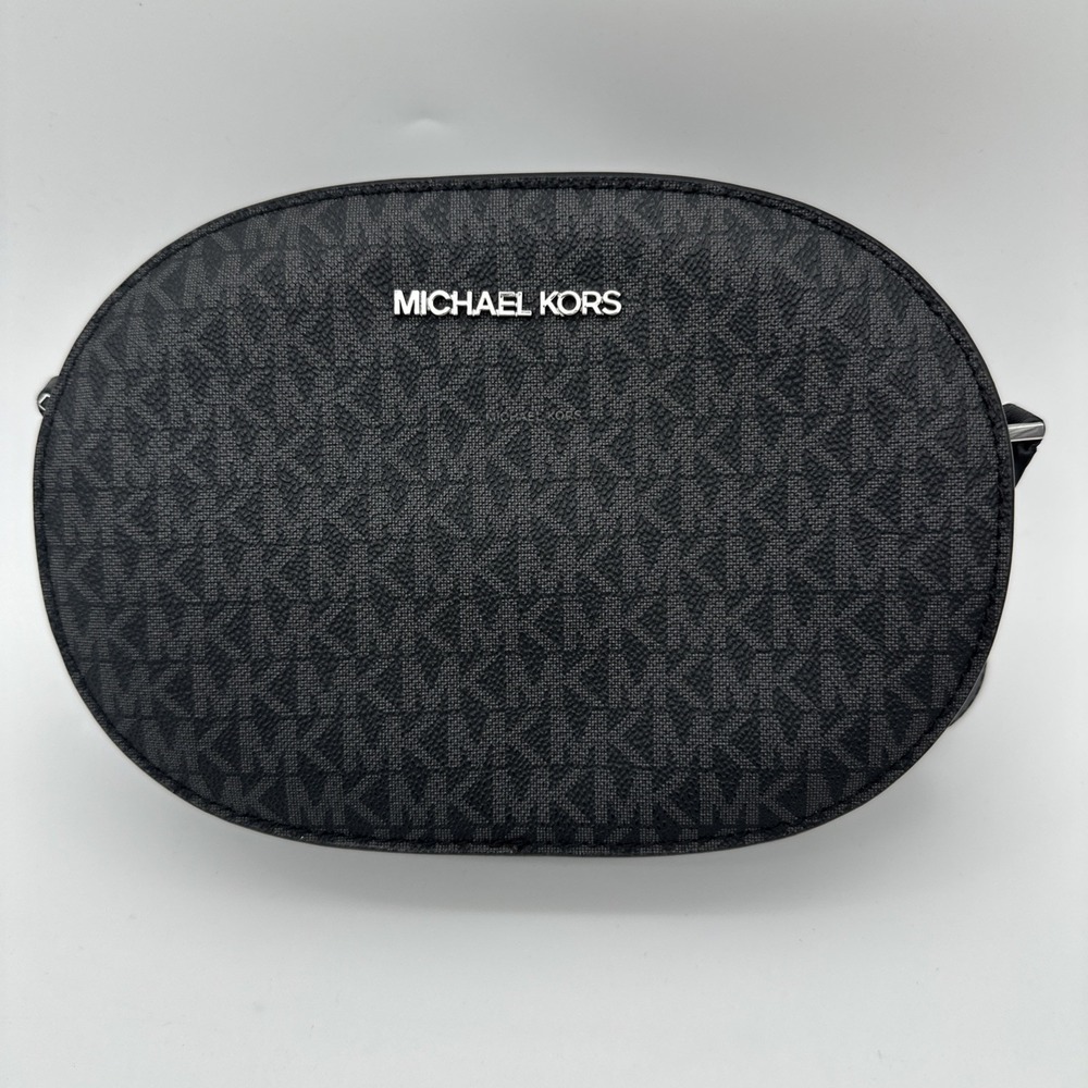 Michael Kors Black Saffiano Leather Jet Set Travel OVAL Crossbody Bag Purse EUC‎